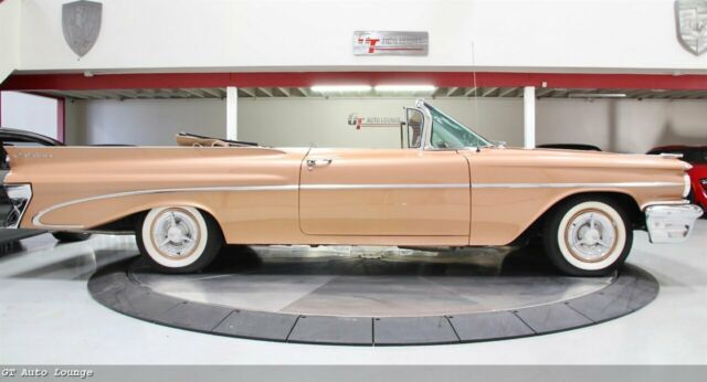 Pontiac Catalina 1959 image number 3