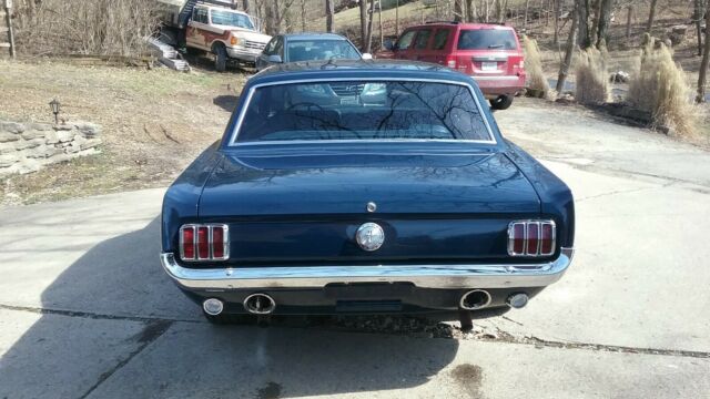 Ford Mustang 1966 image number 27