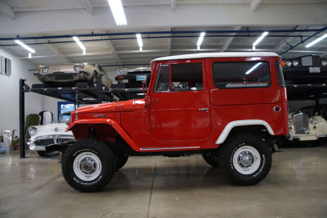 Toyota Landcruiser FJ40L 4WD Hardtop 1965 image number 25