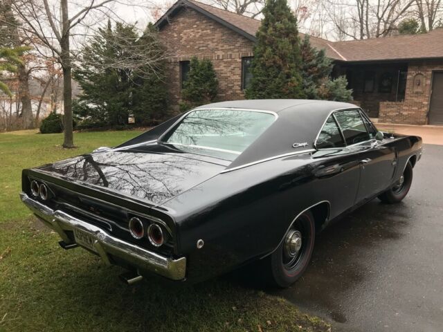 Dodge Charger 1968 image number 5