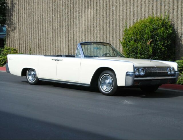 Lincoln Continental 1963 image number 34