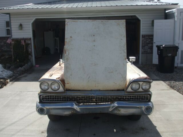 Ford Galaxie 1959 image number 29