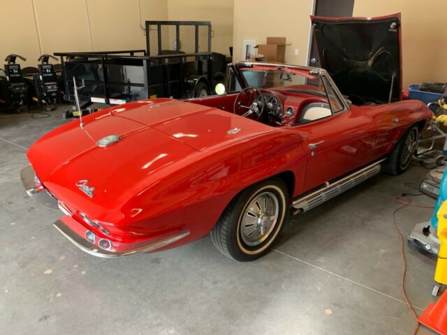 Chevrolet Corvette 1964 image number 14