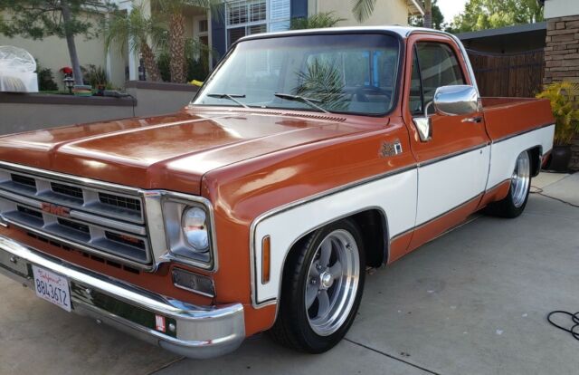 Chevrolet C-10 1975 image number 0