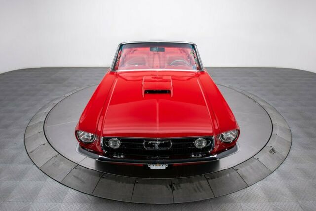 Ford Mustang 1967 image number 19