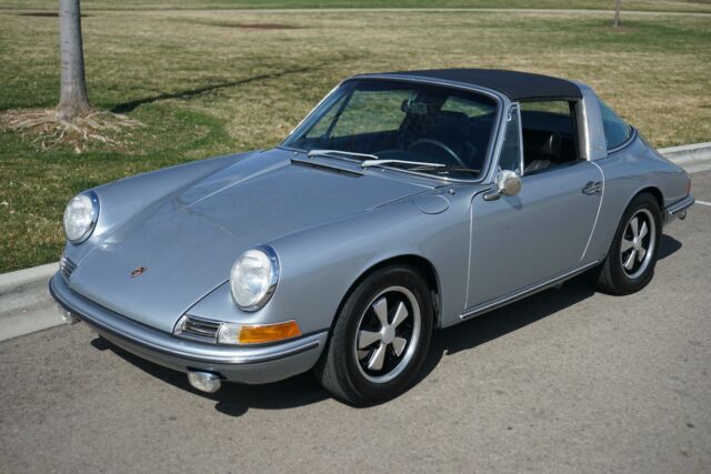 Porsche 911 1968 image number 0