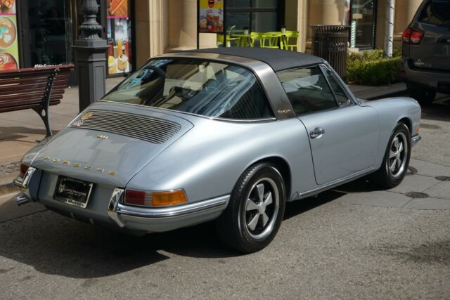 Porsche 911 1968 image number 10