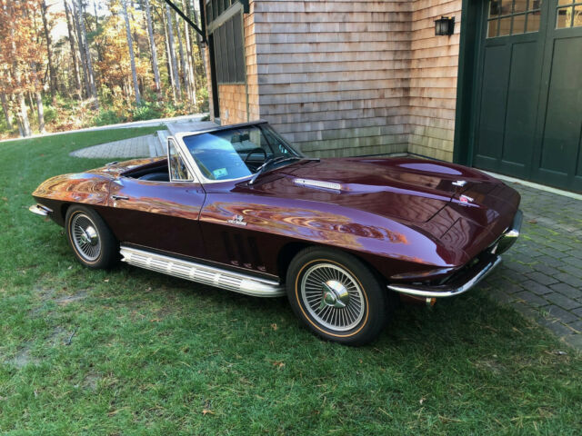 Chevrolet Corvette 1966 image number 1