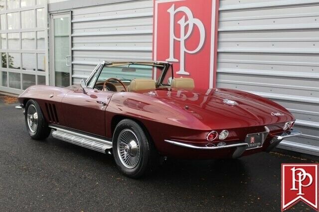 Chevrolet Corvette 1965 image number 14