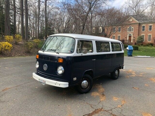 Volkswagen Bus/Vanagon 1974 image number 27