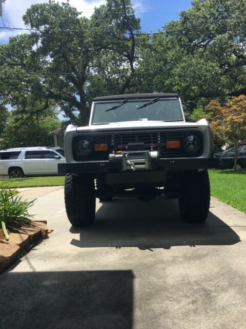 Ford Bronco 1969 image number 27