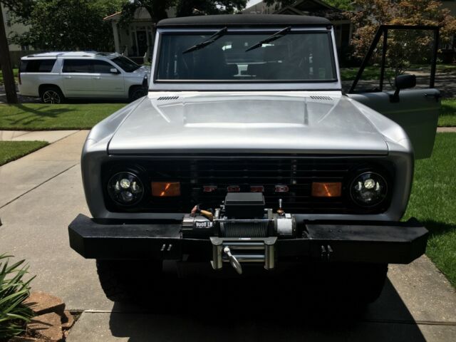 Ford Bronco 1969 image number 29