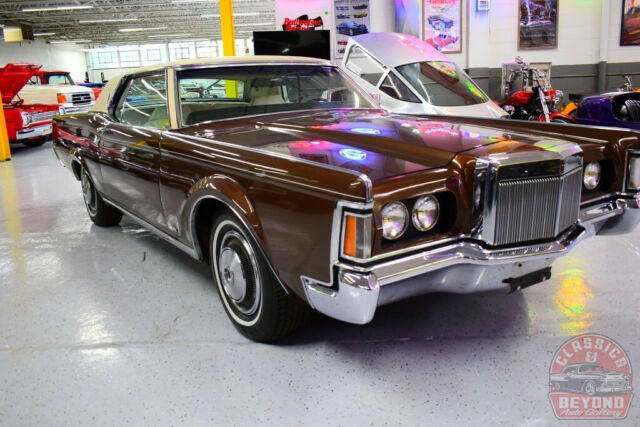 Lincoln Mark III 1971 image number 39