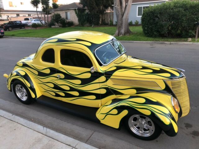 Ford Coupe Steel Body Show Winner 1937 image number 0