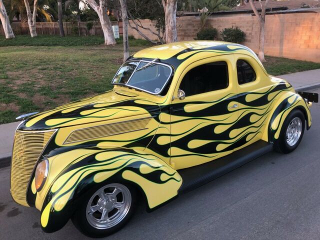 Ford Coupe Steel Body Show Winner 1937 image number 1