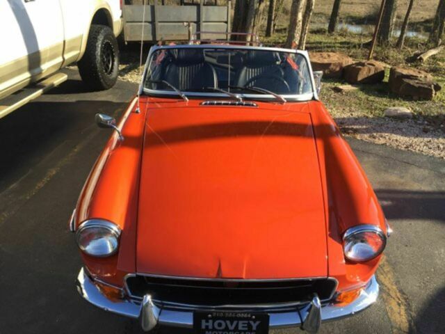 MG MGB 1971 image number 4