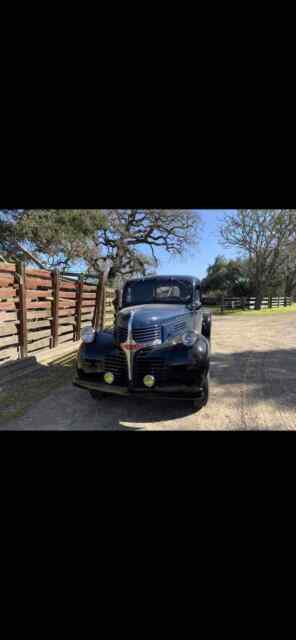 Dodge Pickup 1947 image number 0