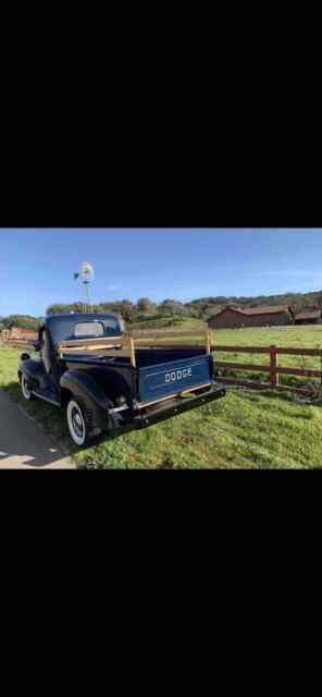 Dodge Pickup 1947 image number 12