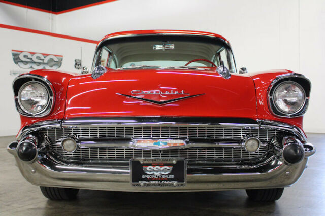 Chevrolet Bel Air/150/210 1957 image number 12