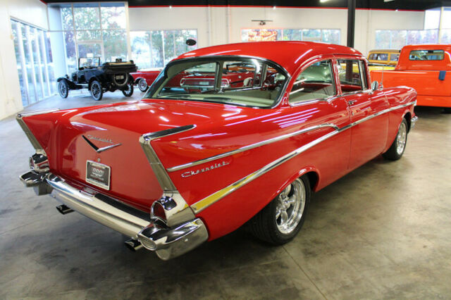 Chevrolet Bel Air/150/210 1957 image number 31