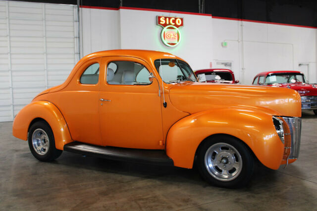 Ford Deluxe 1940 image number 6