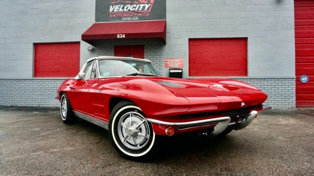 Chevrolet Corvette 1963 image number 17