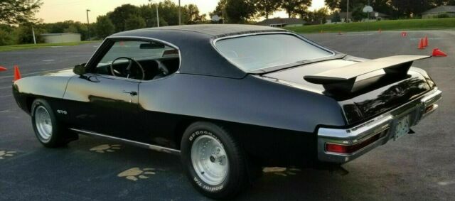 Pontiac GTO 1970 image number 35