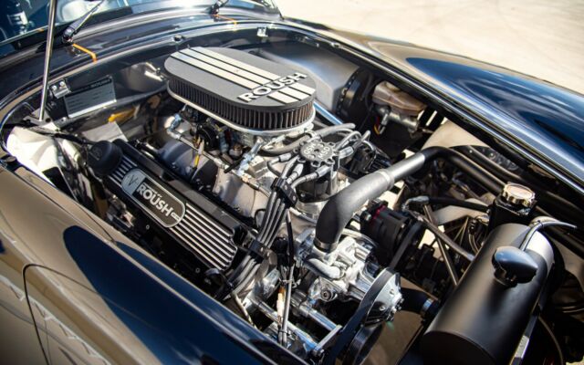 Shelby Cobra 1965 image number 11