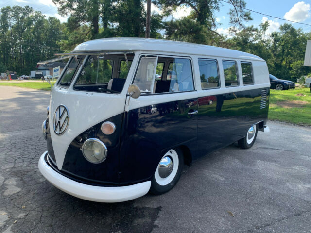 Volkswagen Bus/Vanagon 1965 image number 0