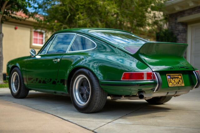 Porsche 911 1969 image number 2