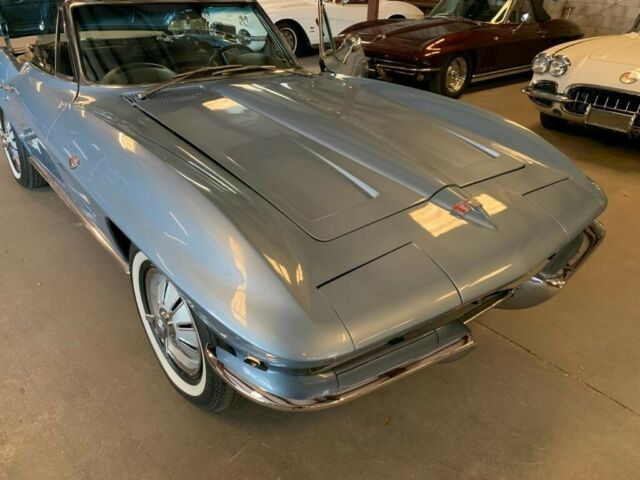 Chevrolet Corvette 1964 image number 1