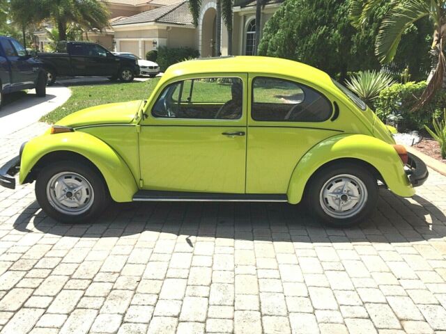 Volkswagen Beetle - Classic 1974 image number 4