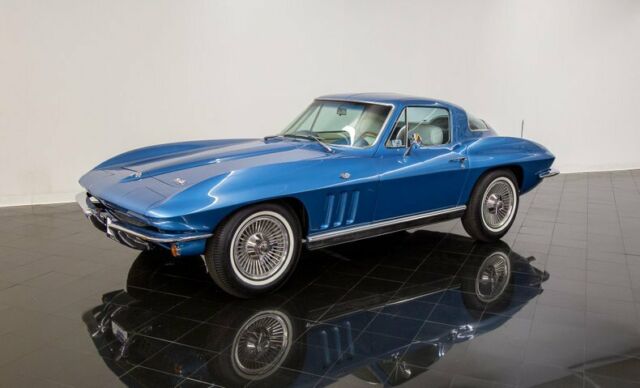 Chevrolet Corvette 1966 image number 0