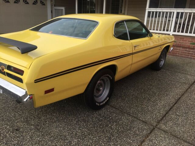 Plymouth Duster 1970 image number 17