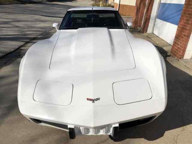 Chevrolet Corvette C3 1979 image number 12