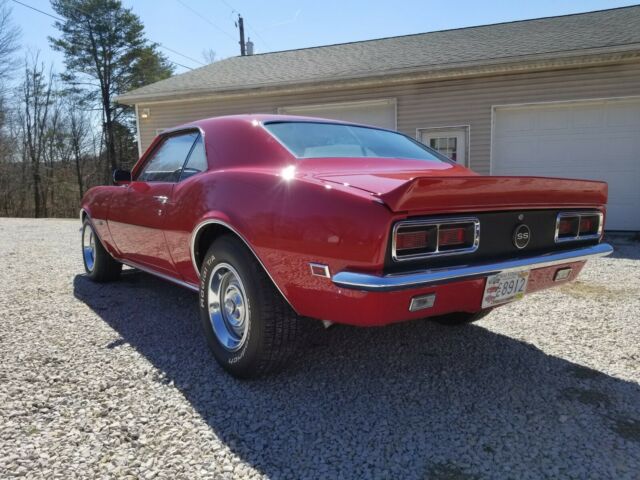 Chevrolet Camaro 1968 image number 2