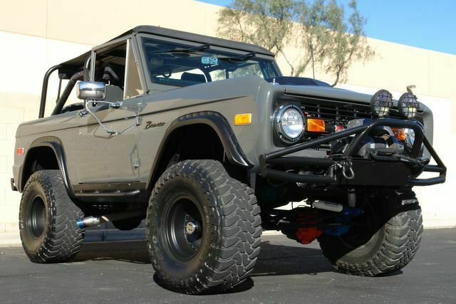 Ford Bronco 1973 image number 35