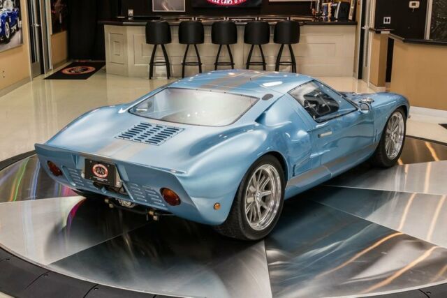 Ford GT40 1965 image number 10