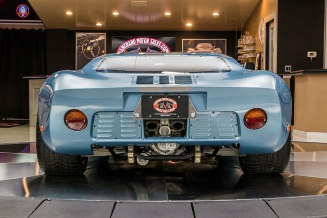 Ford GT40 1965 image number 11