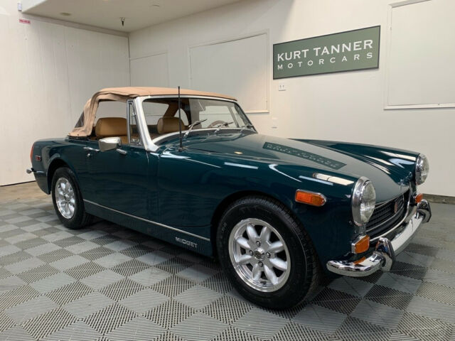 MG Midget 1974 image number 17