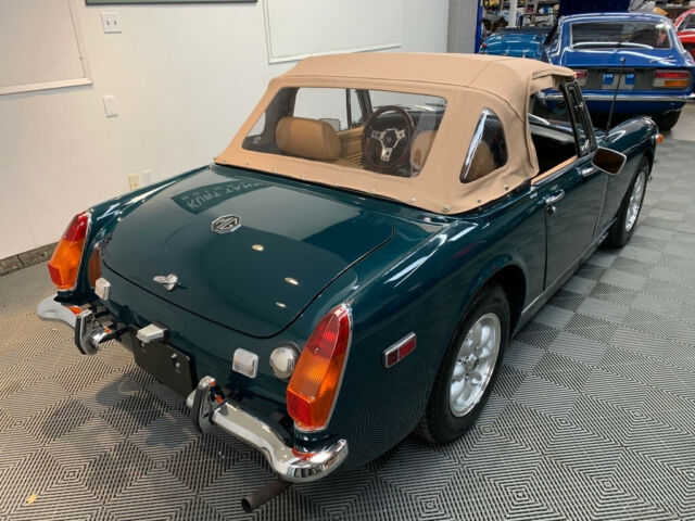 MG Midget 1974 image number 19