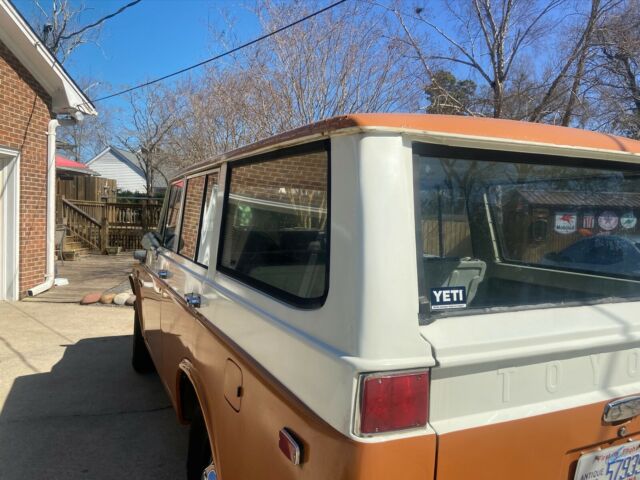 Toyota Land Cruiser 1972 image number 4