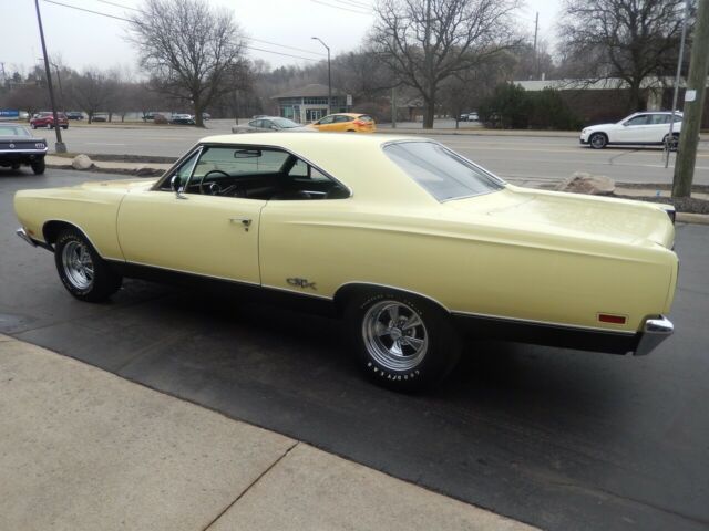 Plymouth GTX 1969 image number 17