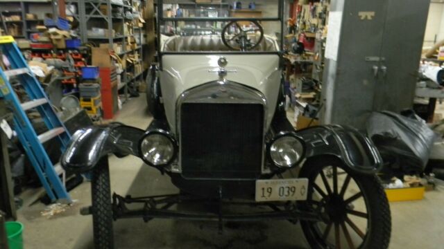 Ford Model T 1921 image number 1