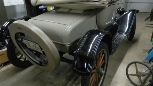 Ford Model T 1921 image number 24