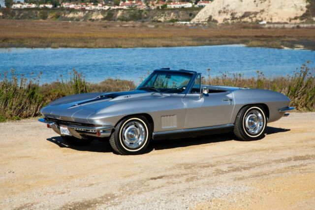 Chevrolet Corvette 1967 image number 0