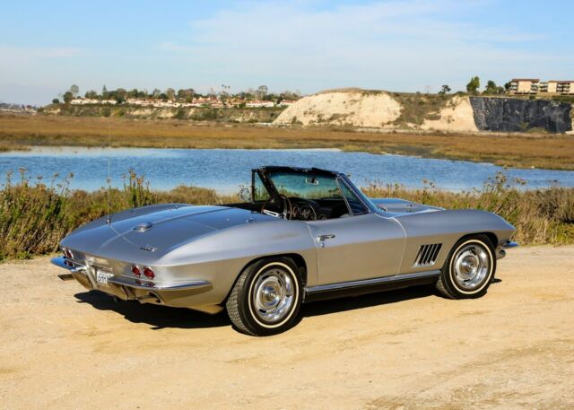 Chevrolet Corvette 1967 image number 20