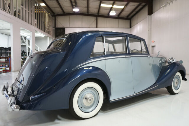 Rolls-Royce Wraith 1948 image number 23