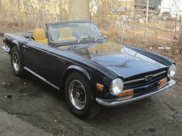 Triumph TR-6 1970 image number 2