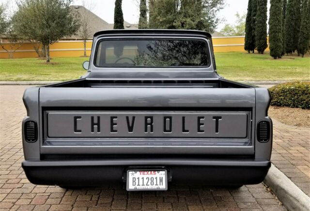 Chevrolet C/K Pickup 1500 1965 image number 30